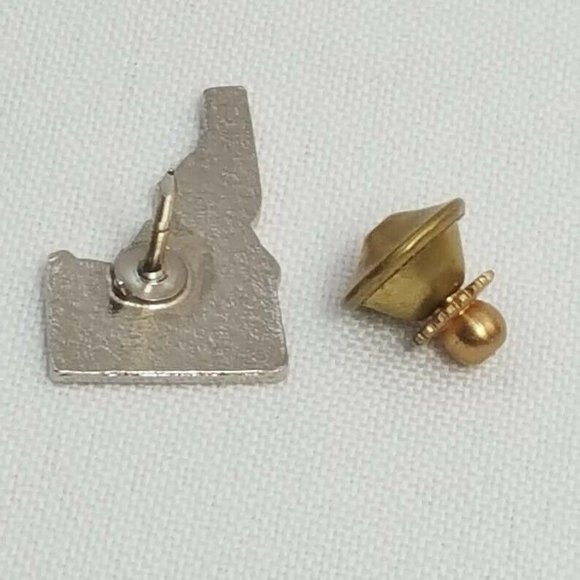 Vintage State of Idaho State Enamel Pin Farmland Blue Green Tie Hat Tack Lapel - Picture 3 of 5